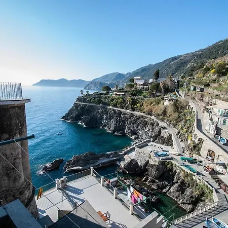 Luxury Seaview Apartment Manarola
