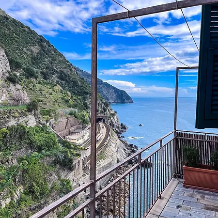 Luxury Seaview Apartment
