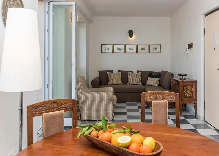 Luxury Seaview By Arbaspaa Apartmán